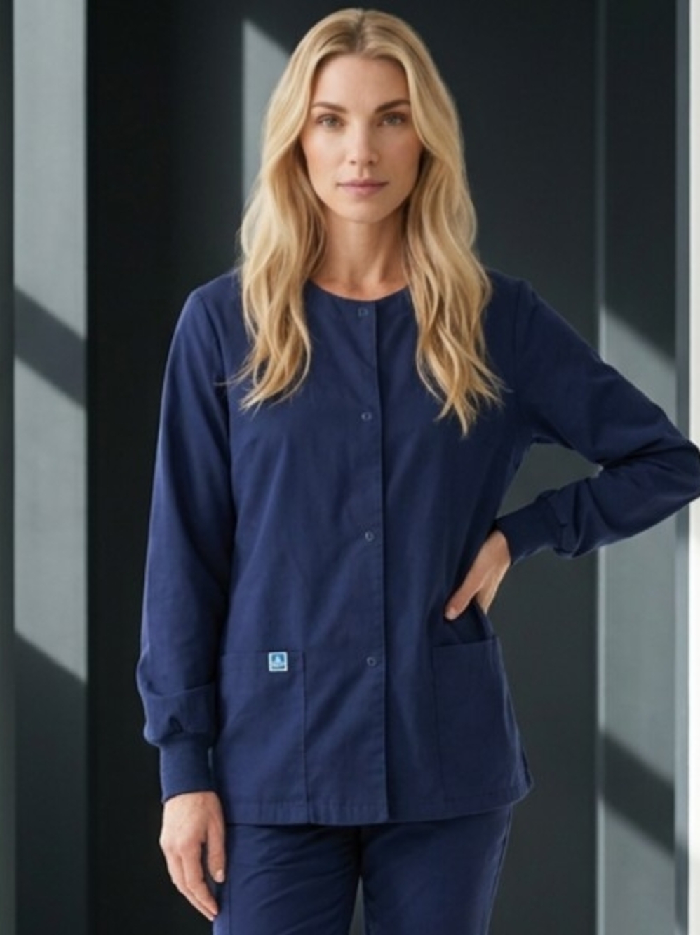 Adar Scrub Jacket Navy Blue L  Snap Closure Longsleeve Gathered at Cuff EUC